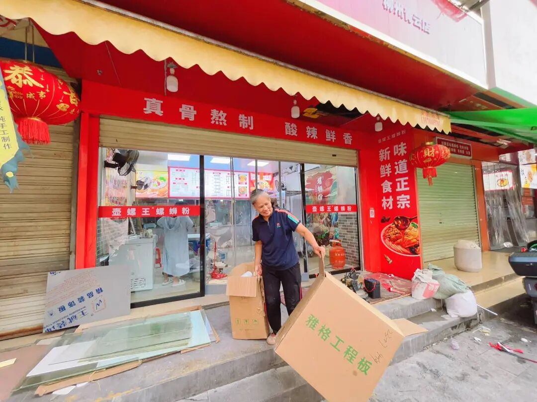 软膜灯箱